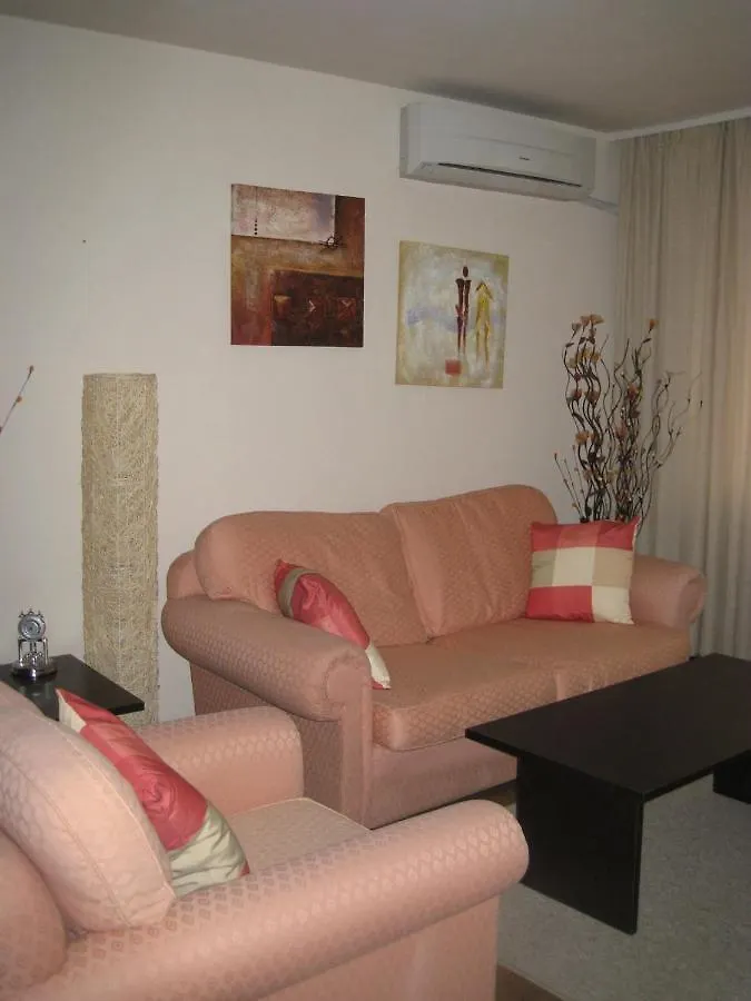 Spacious And Cosy Apartment In Bansko Royal Towers Complex 0*,  Bulgaria